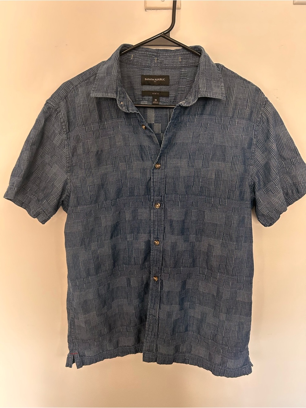 Banana Republic Textured Indigo Short-Sleeve Button-Down Shirt